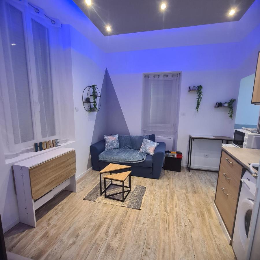 Tres Joli Appartement 2 Pieces, Centre-Ville Tuchan Exterior photo